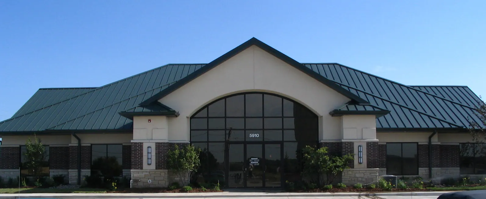 Finished Primus commercial building exterior